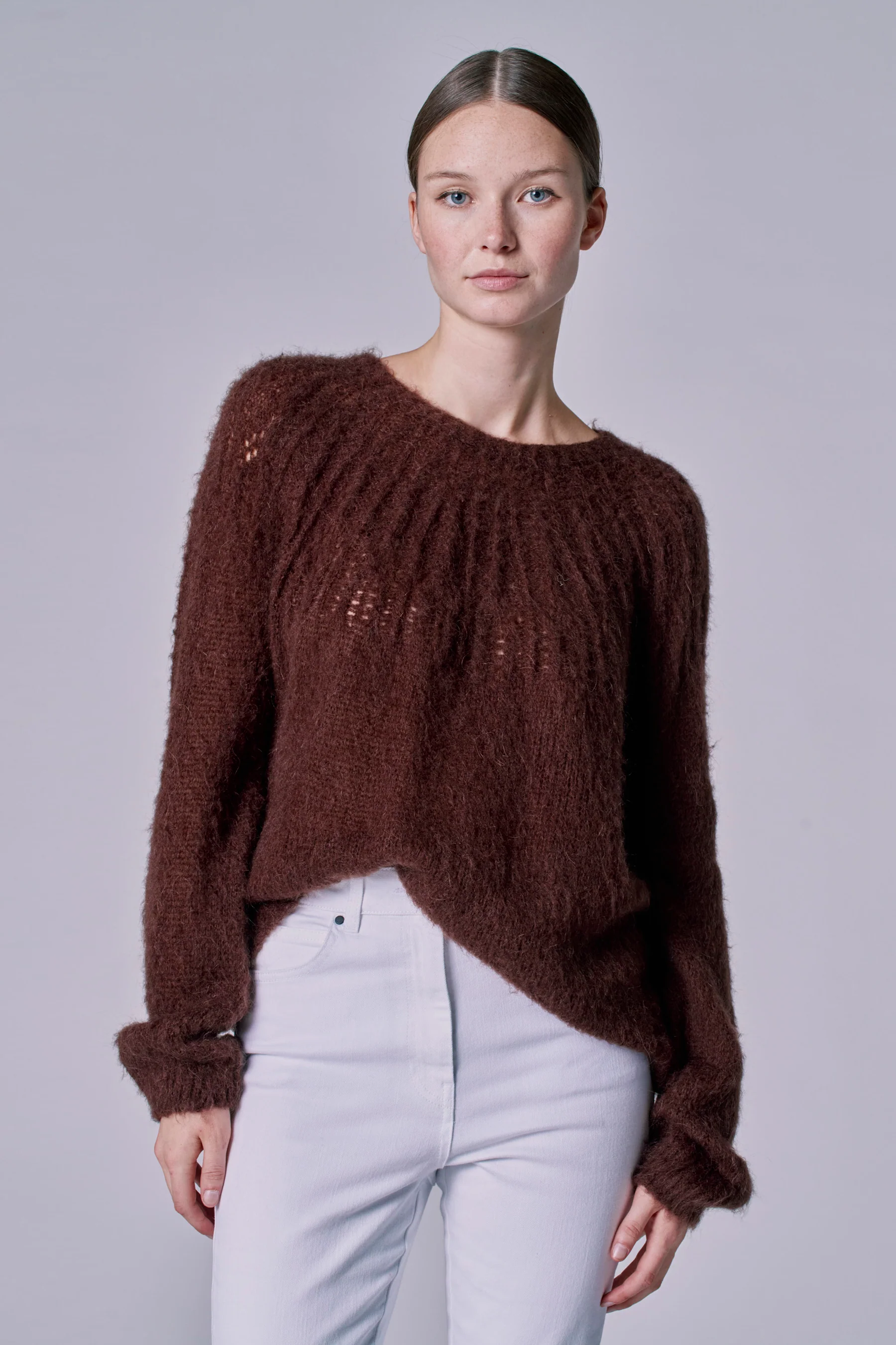 Pull met ronde hals - bruin