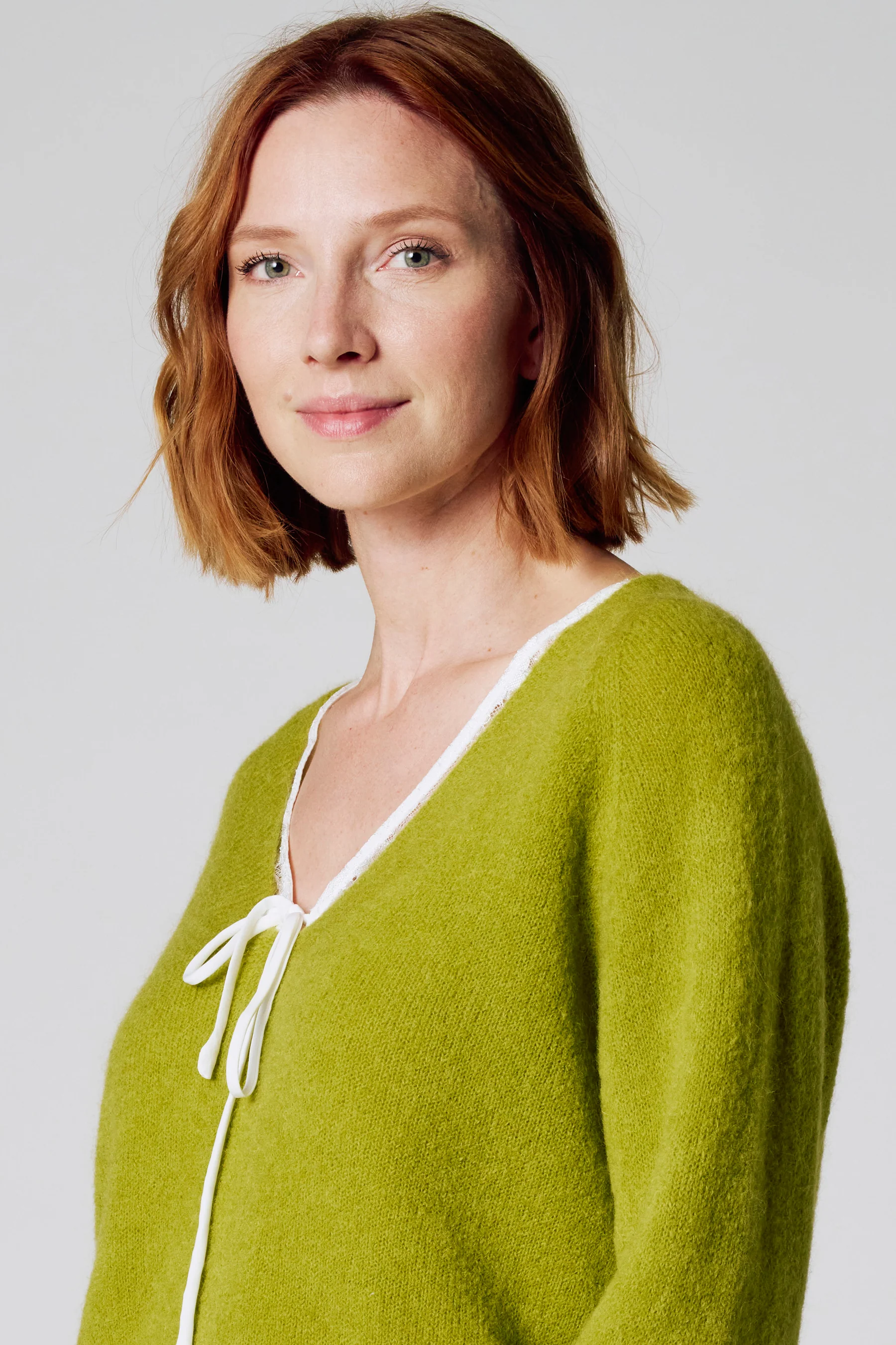Pull met V-hals - groen - Image 4