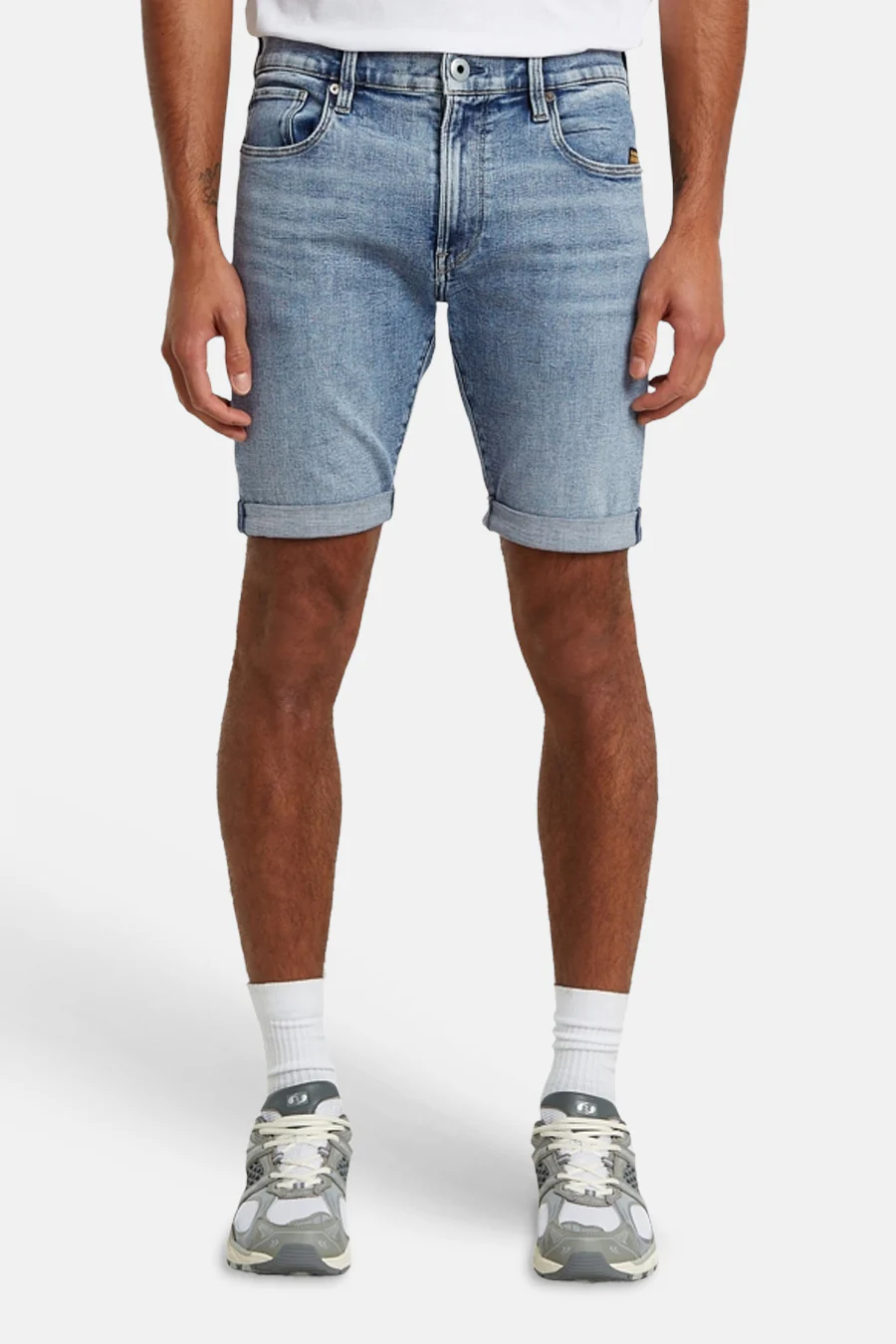 Short - light blue denim