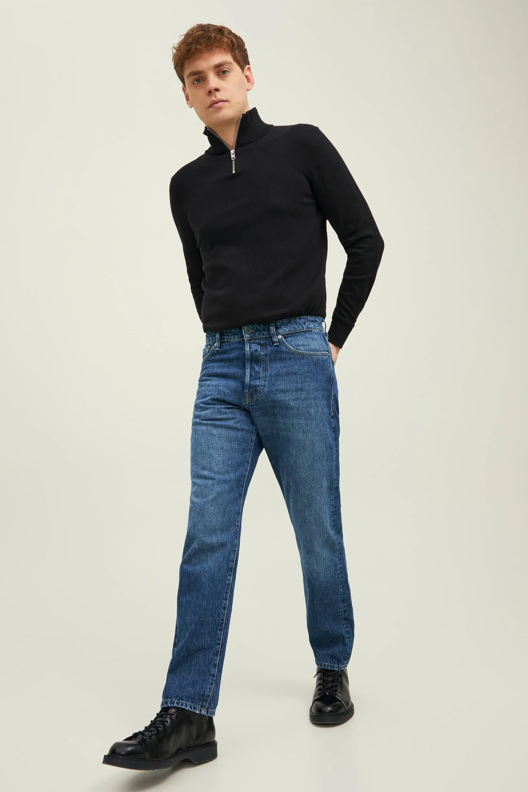 Tapered jeans - denim - Image 6