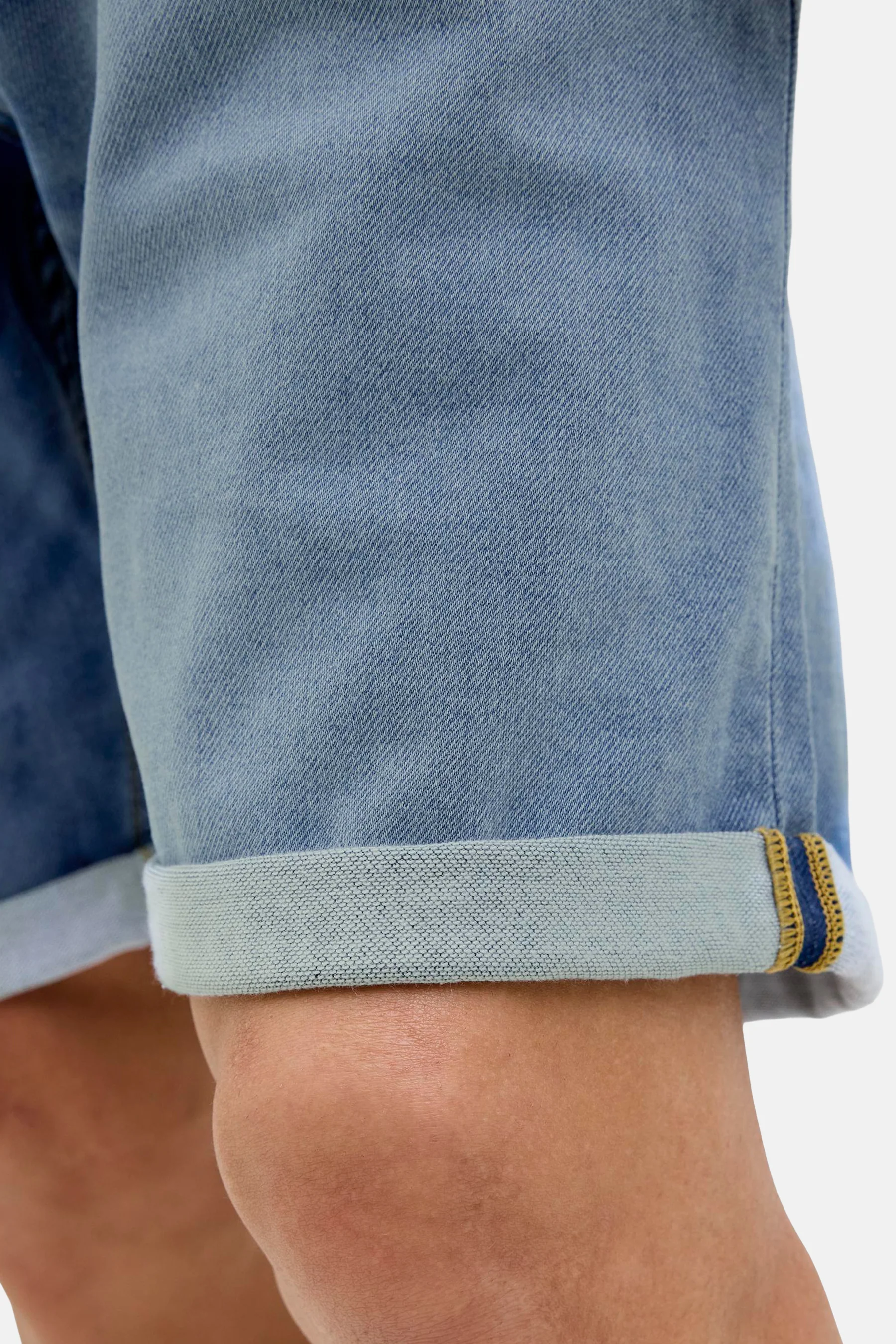 Short - mid blue denim - Image 4