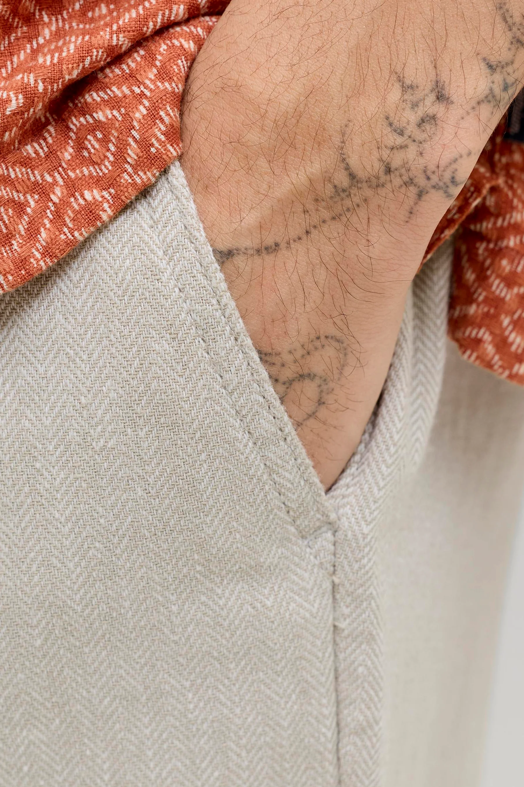 Short - beige - Image 2