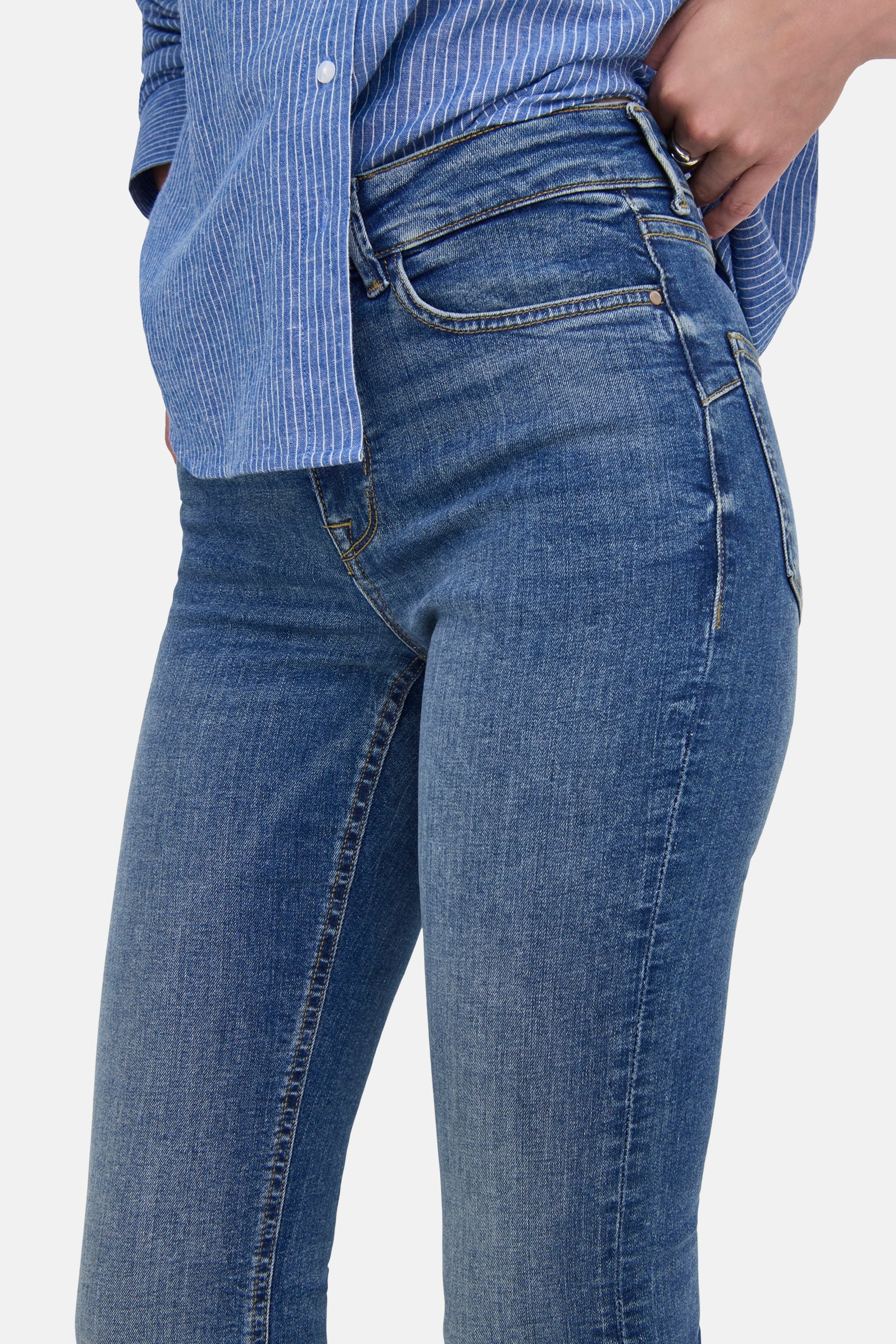 FINA - mid blue denim - Image 4