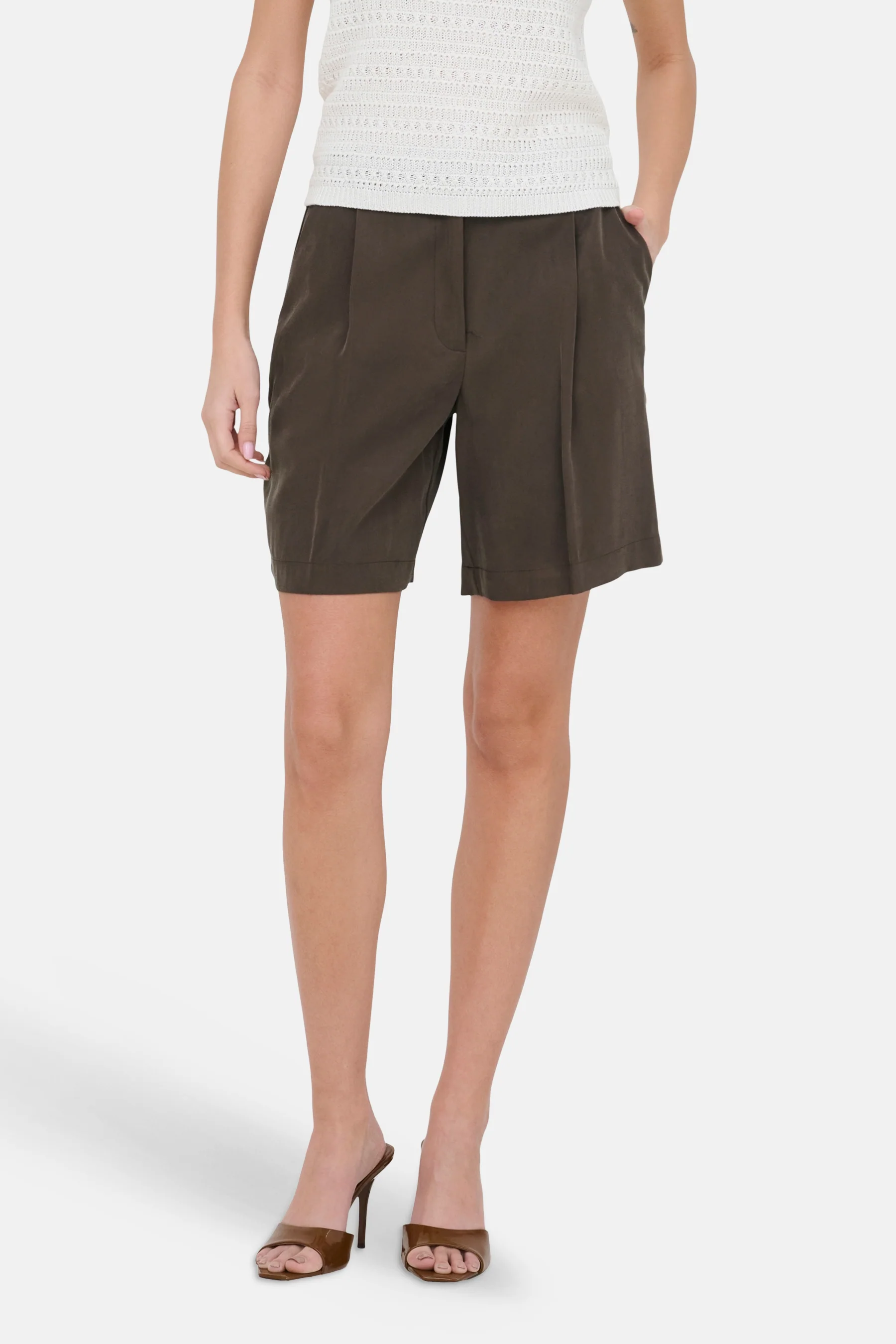 Short - bruin
