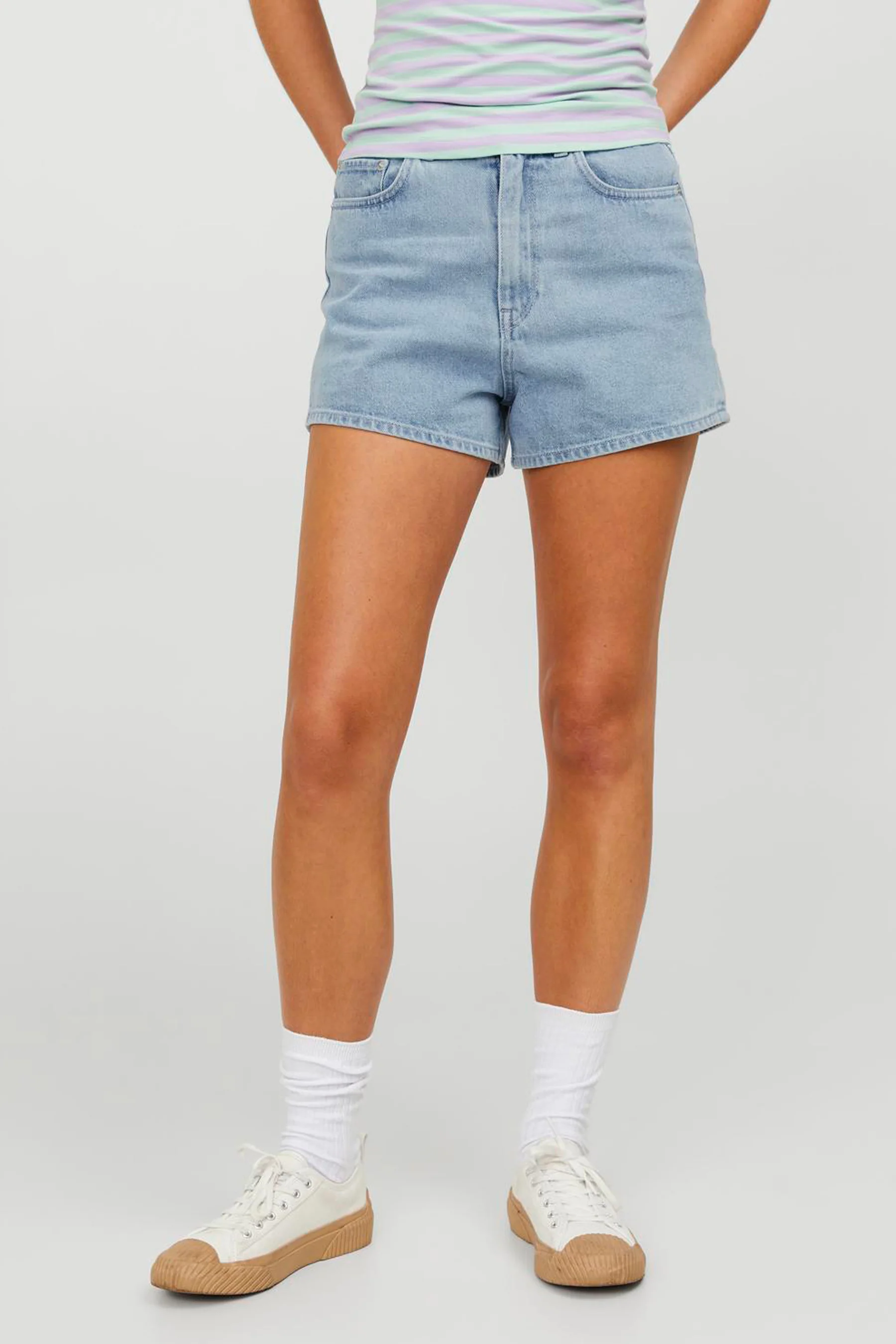 Short - light blue denim - Image 9