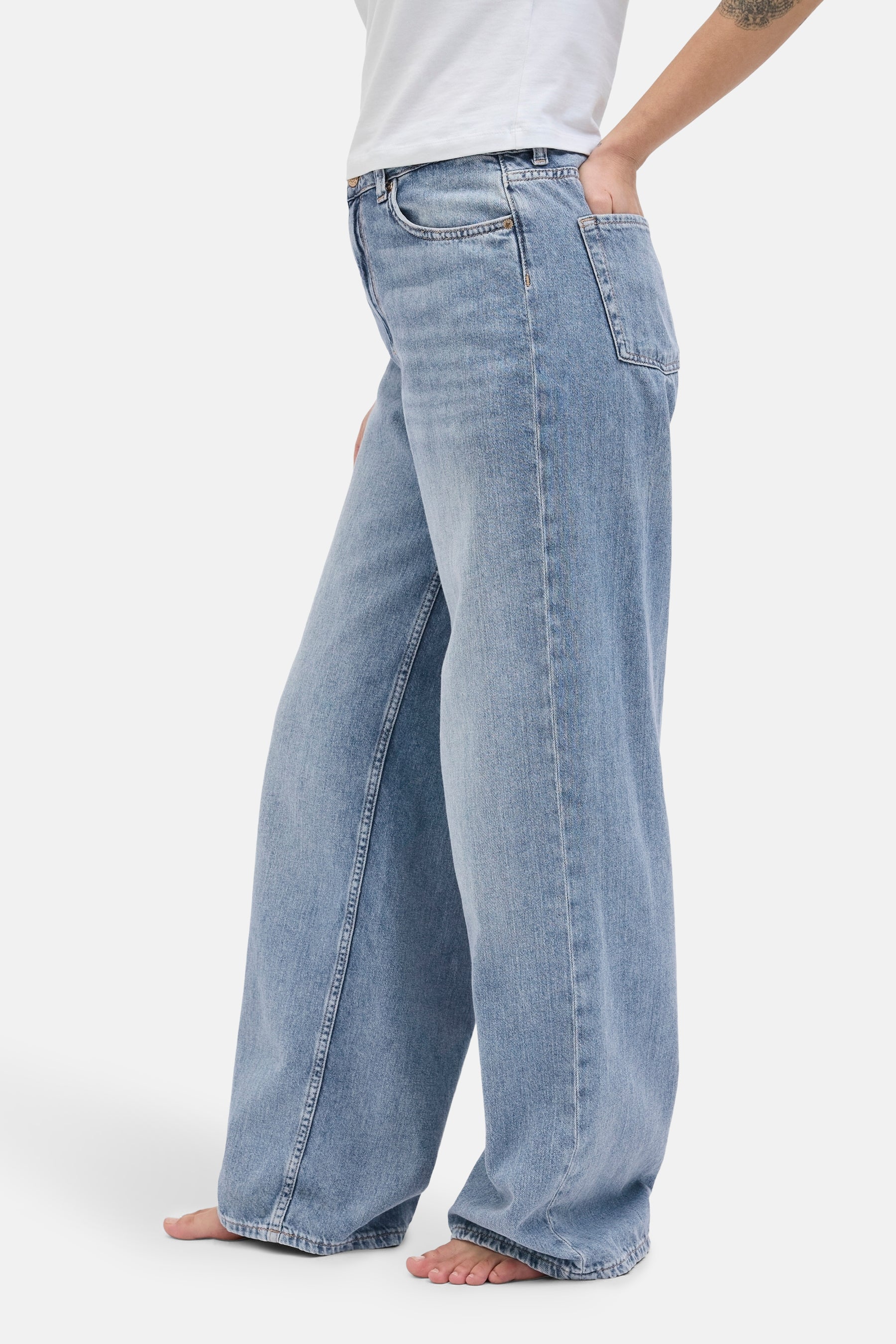 TOKYO - light blue denim - Image 5