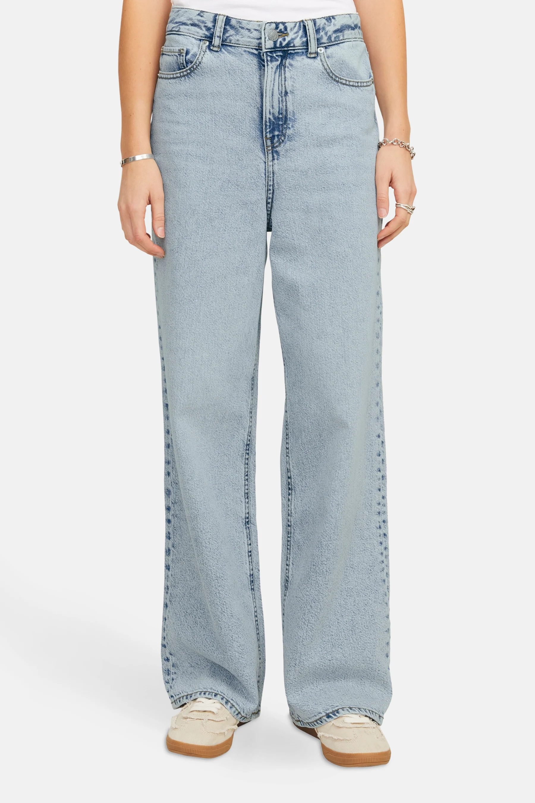 TOKYO - light blue denim