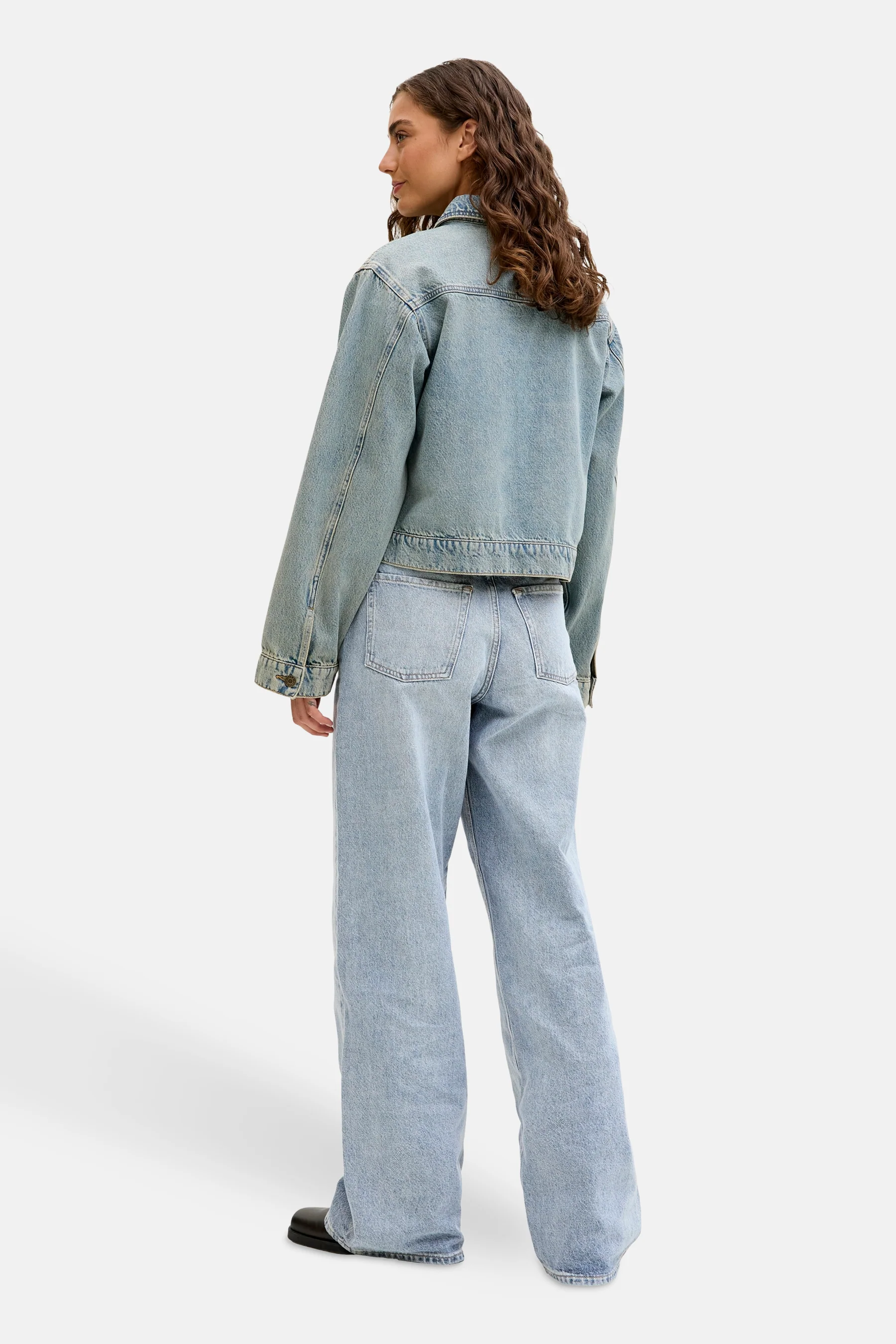 TOKYO - light blue denim - Image 4