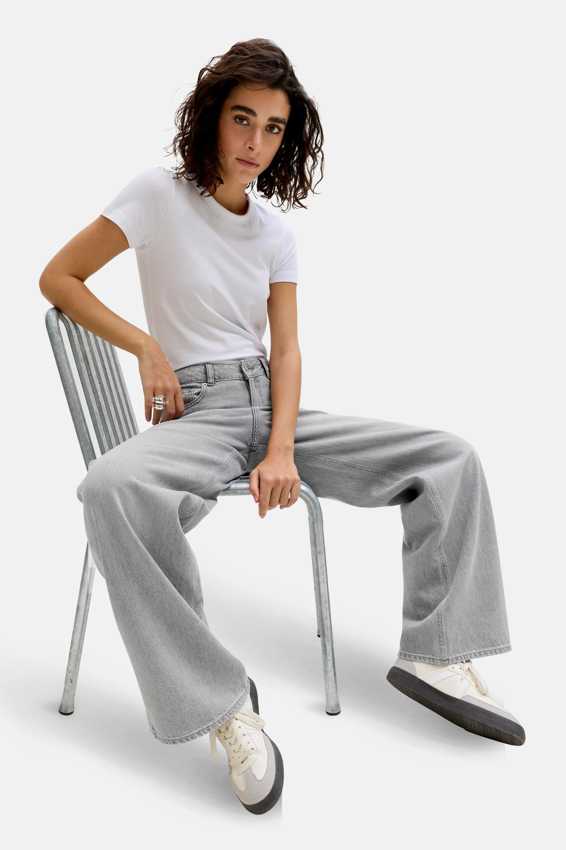 TOKYO - light grey denim - Image 9