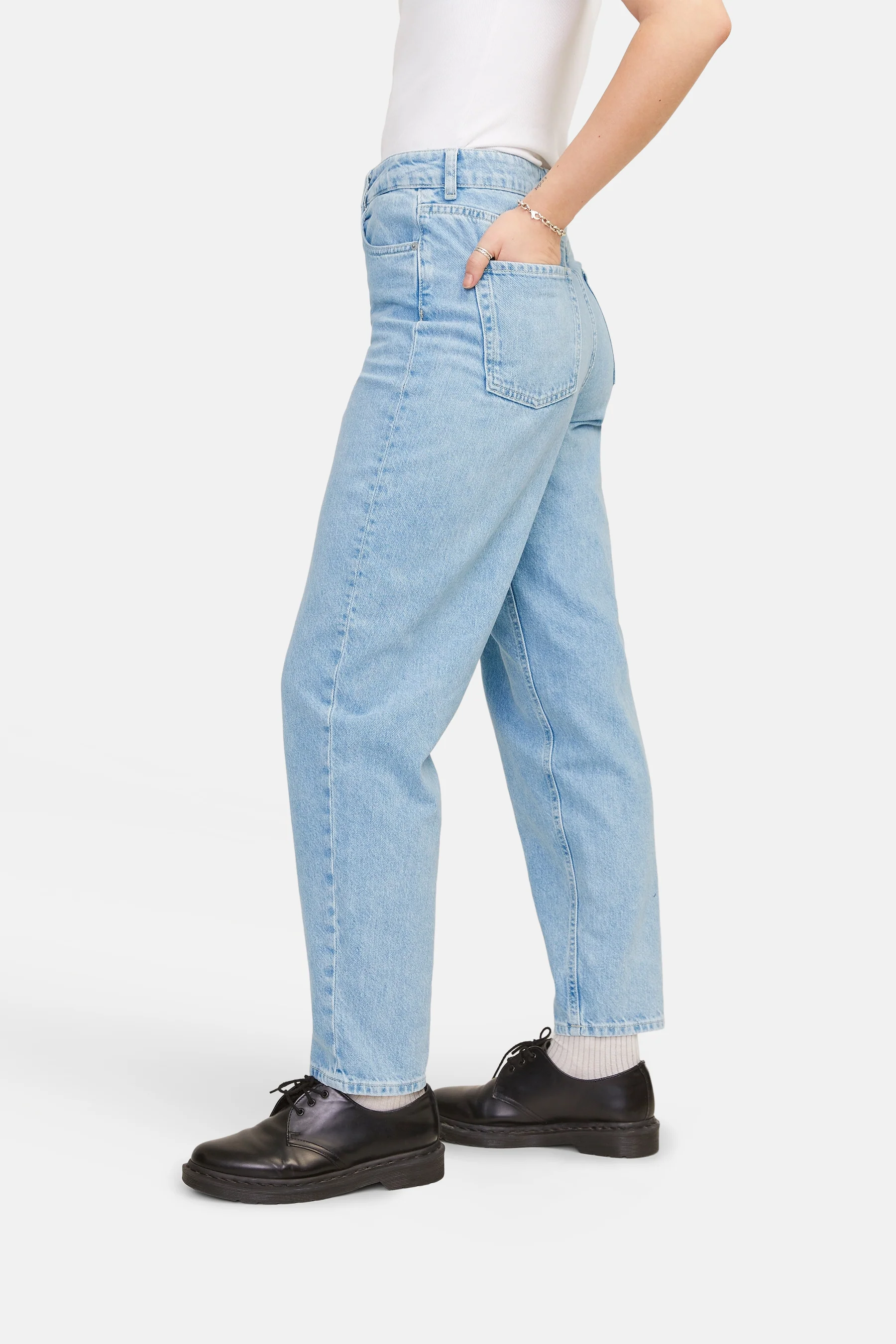 LISBON - light blue denim - Image 11