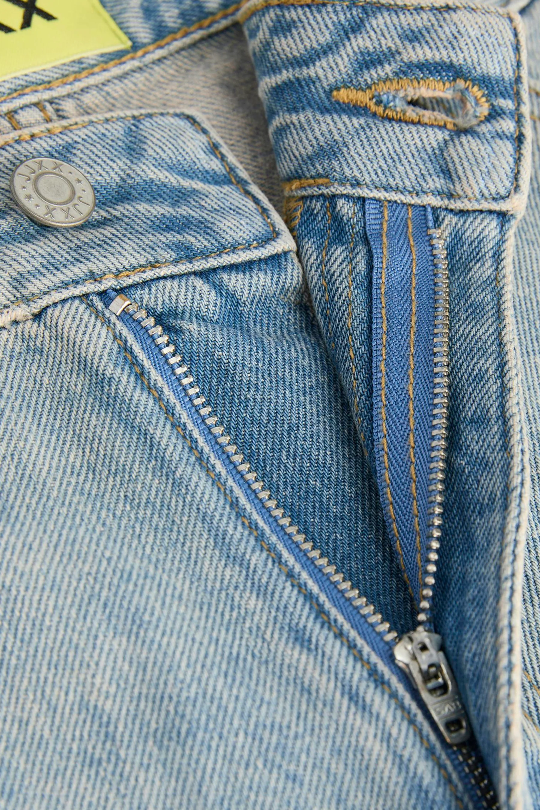 Short - light blue denim - Image 4