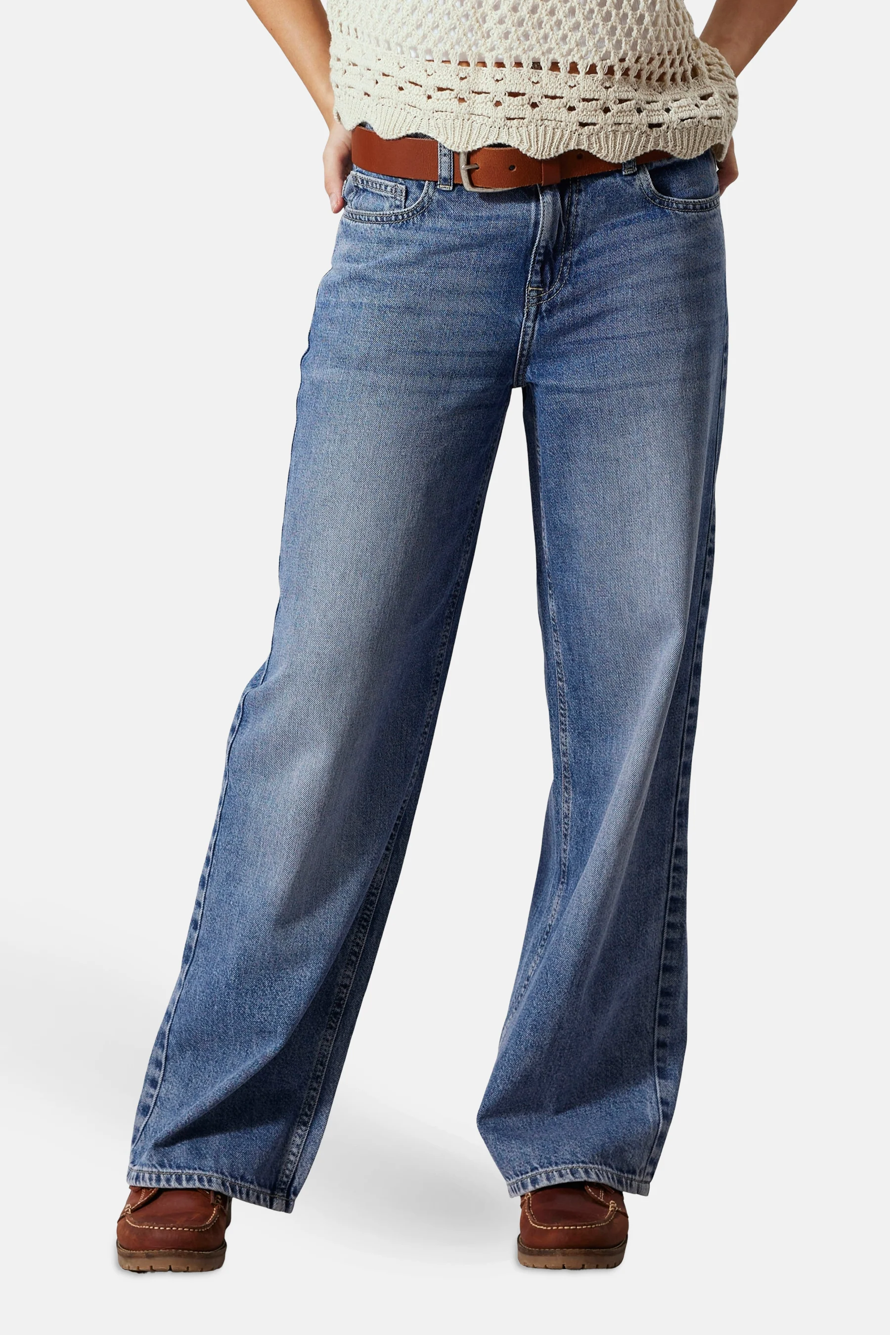 BETT - mid blue denim