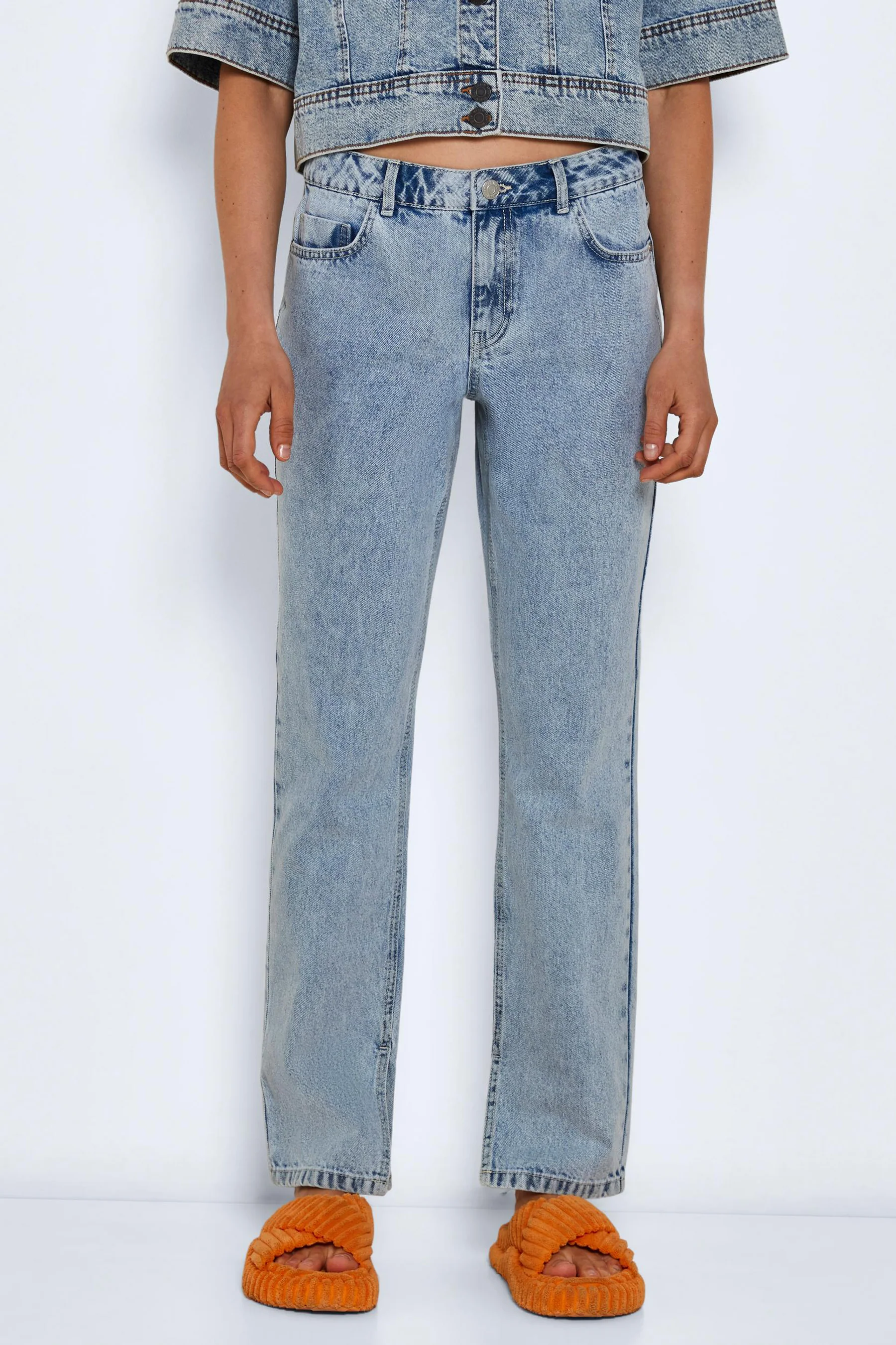 Straight jeans - light blue denim
