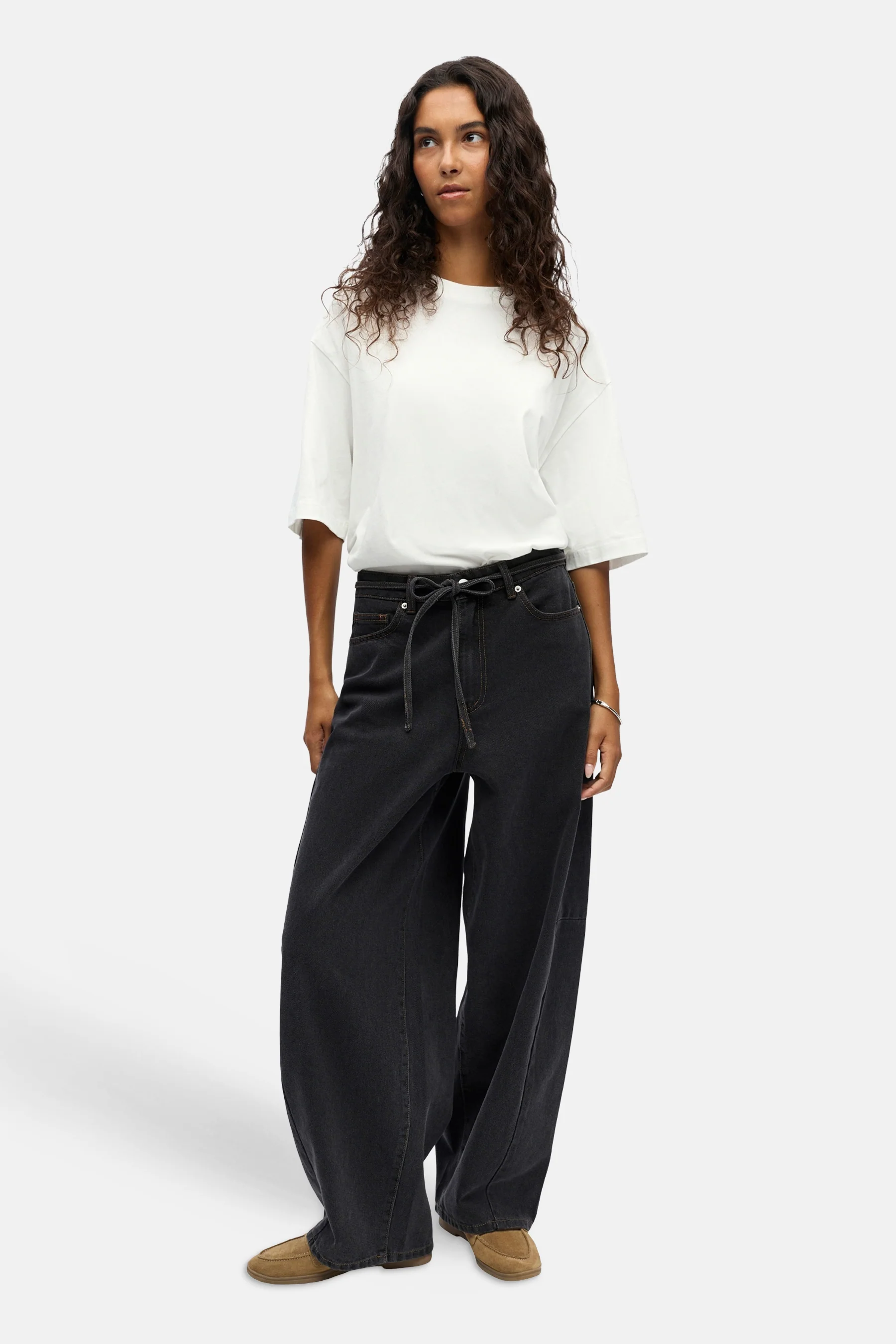 MOJI - black denim - Image 2