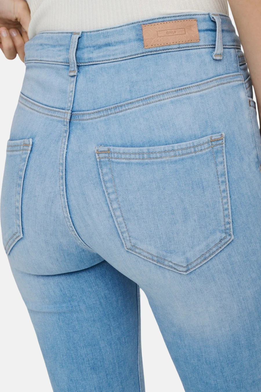 BLUSH - light blue denim - Image 4