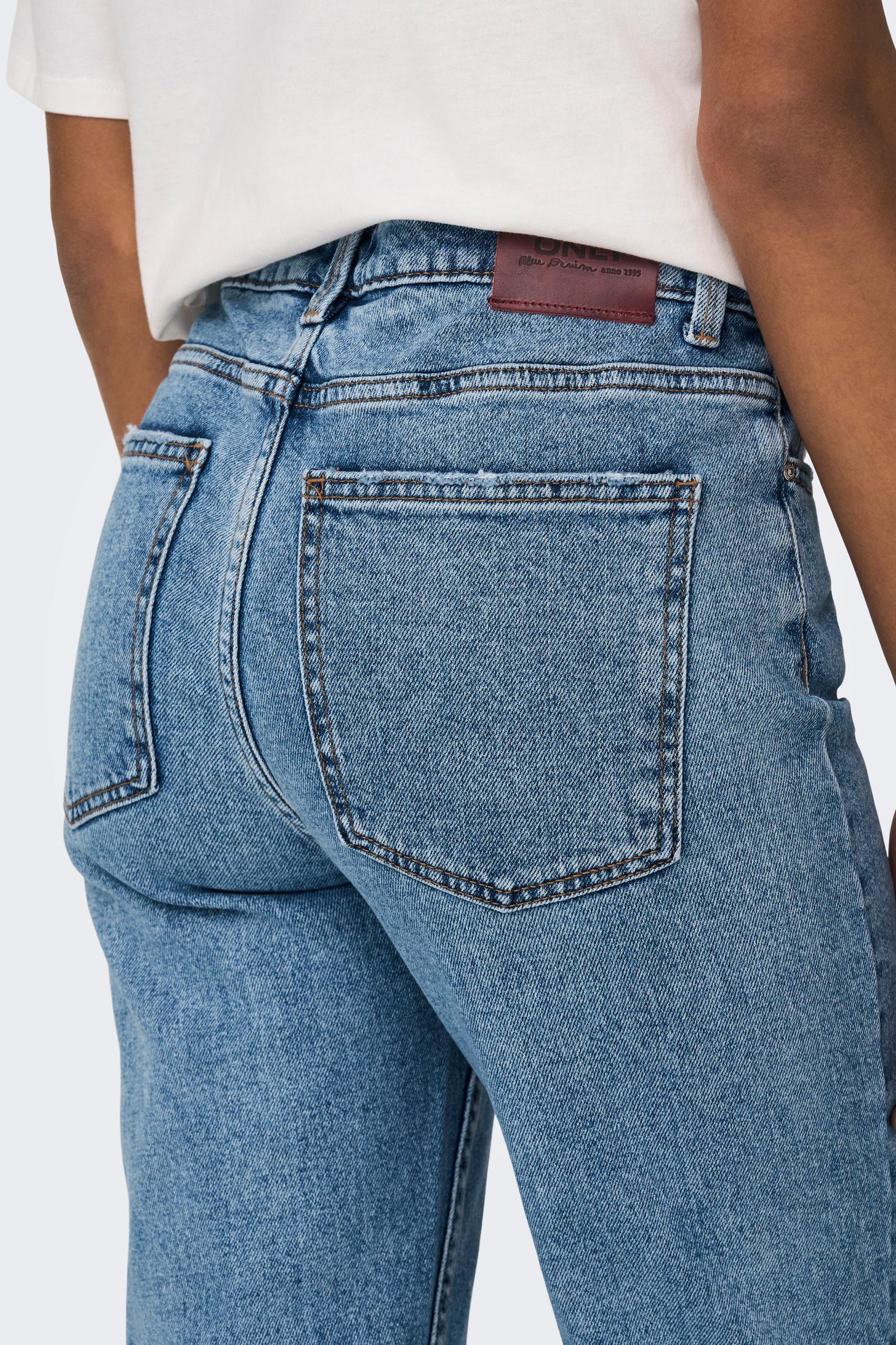Straight jeans - mid blue denim - Image 5