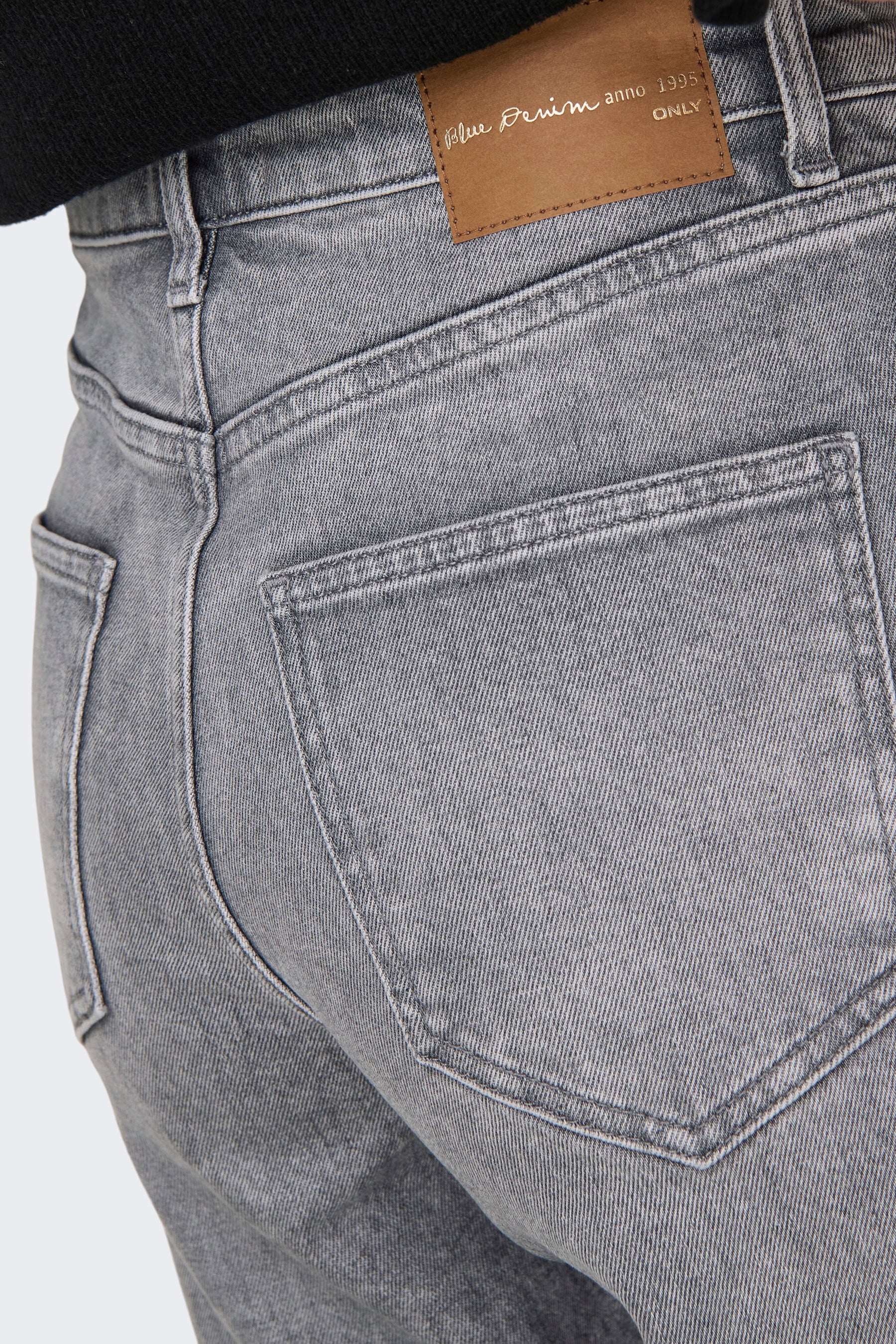 JUICY - mid grey denim - Image 5