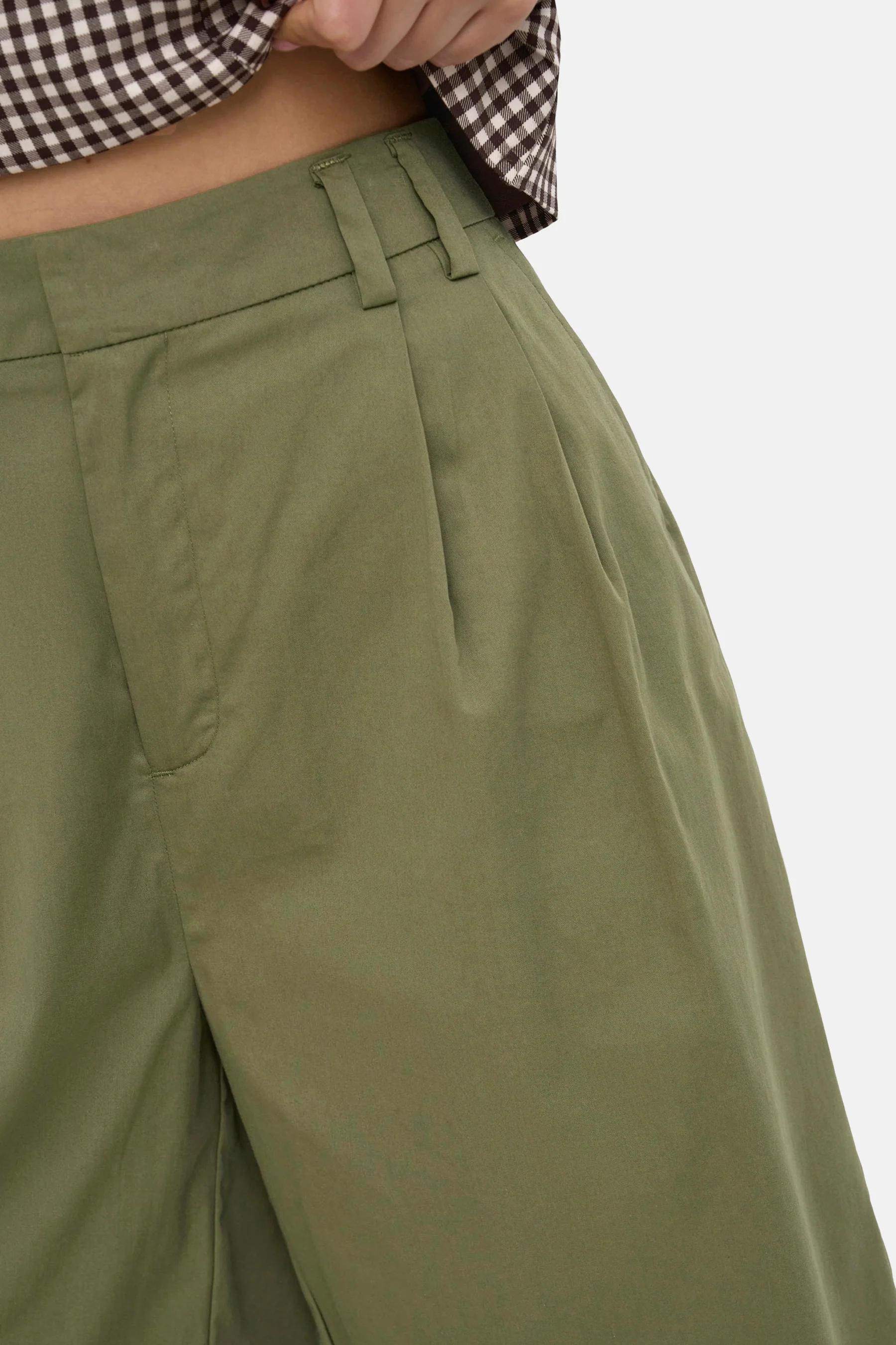 Short - green - Image 6