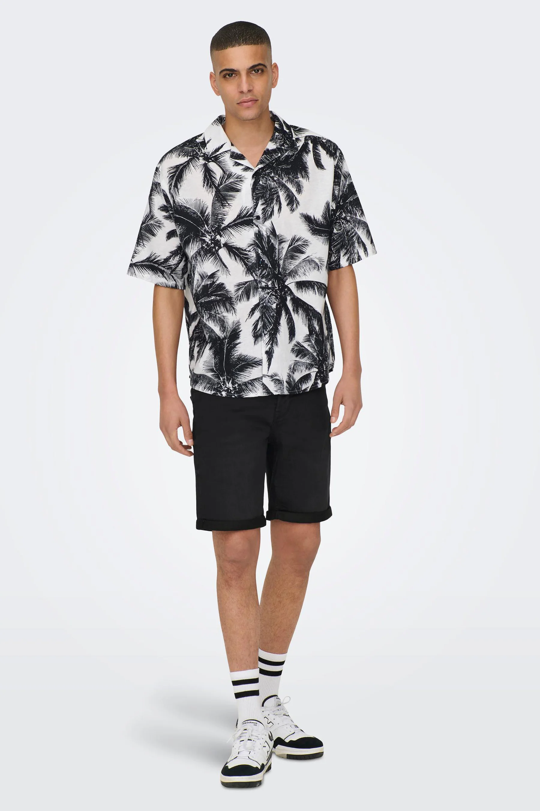 Short - black denim - Image 2