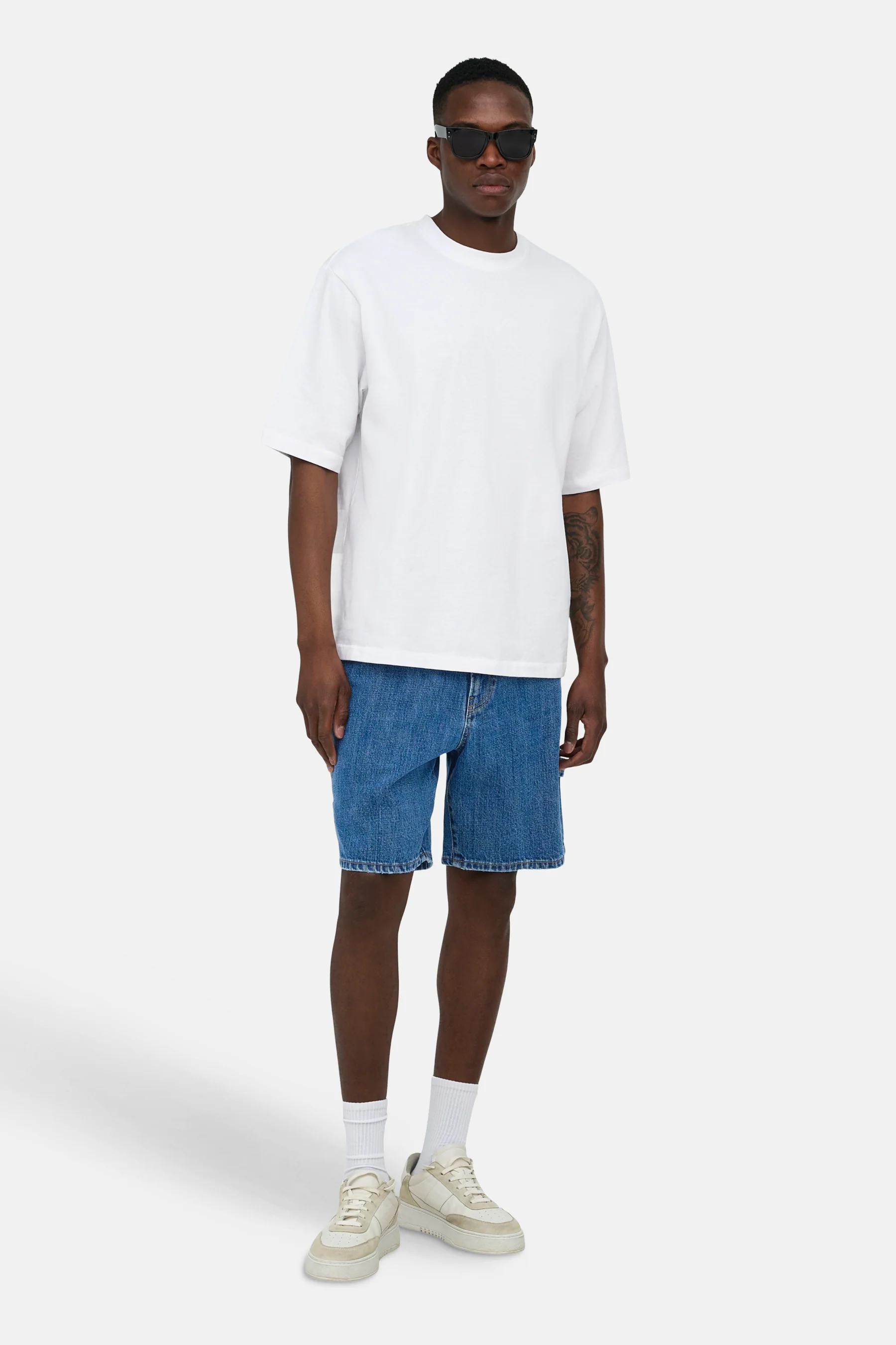 Short - mid blue denim - Image 2
