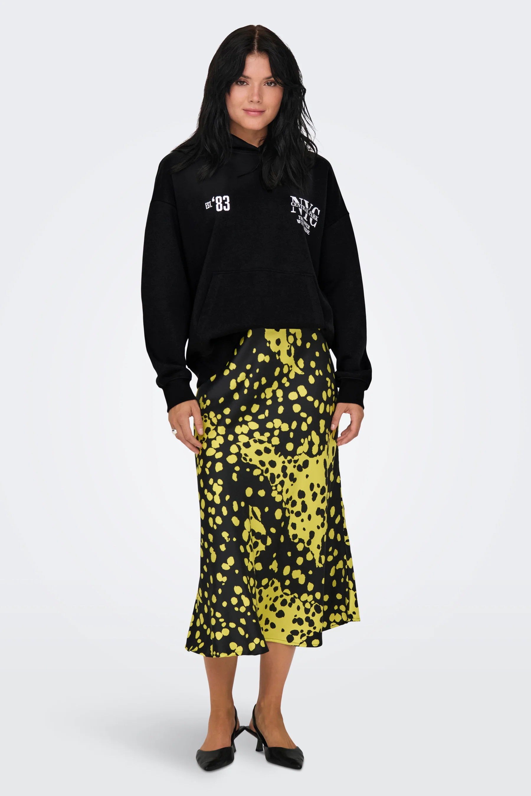 Sweater met kap - zwart - Image 2