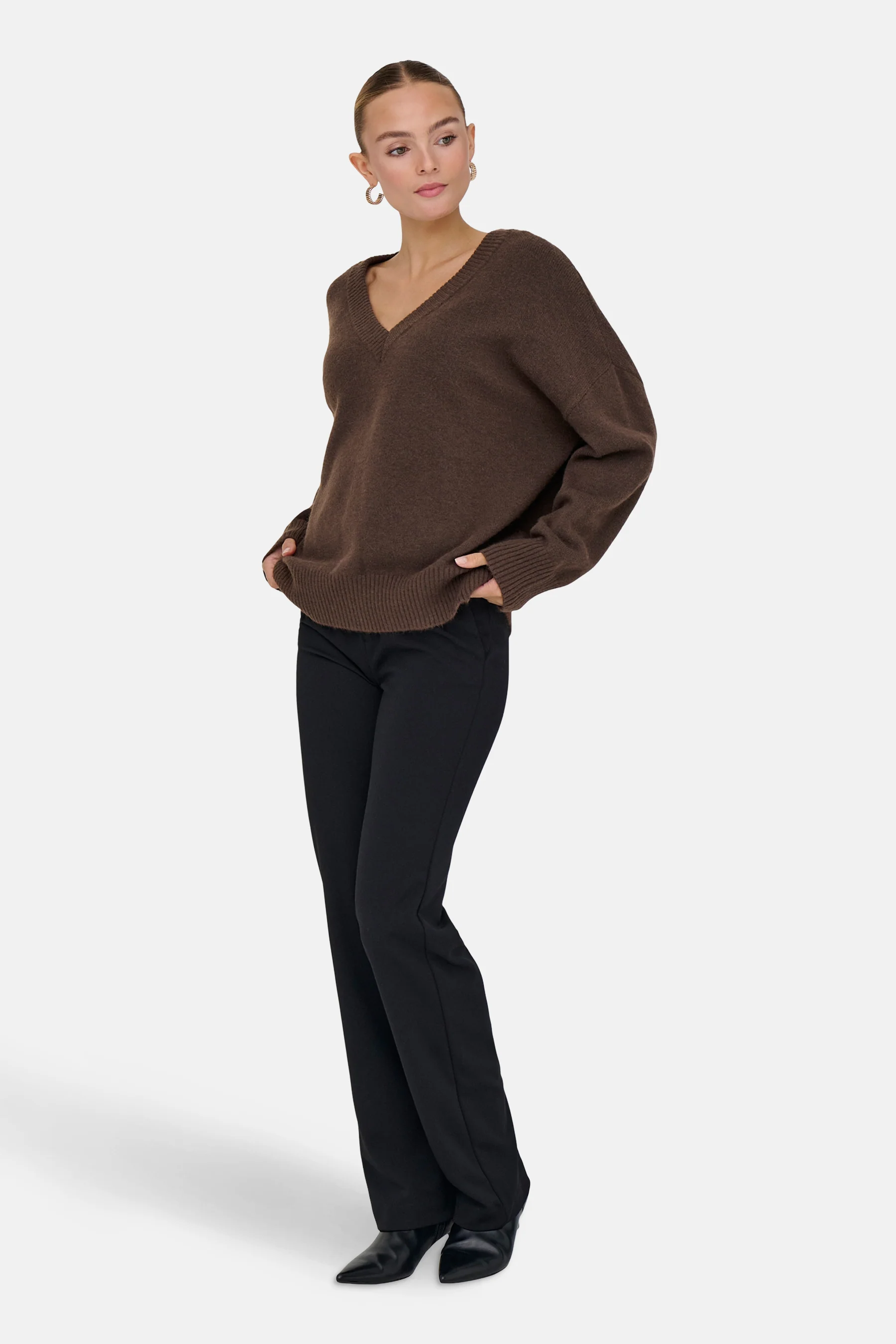 Pull met V-hals - bruin - Image 2