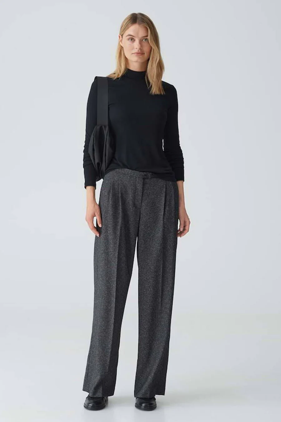 Pull met ronde hals - zwart - Image 2
