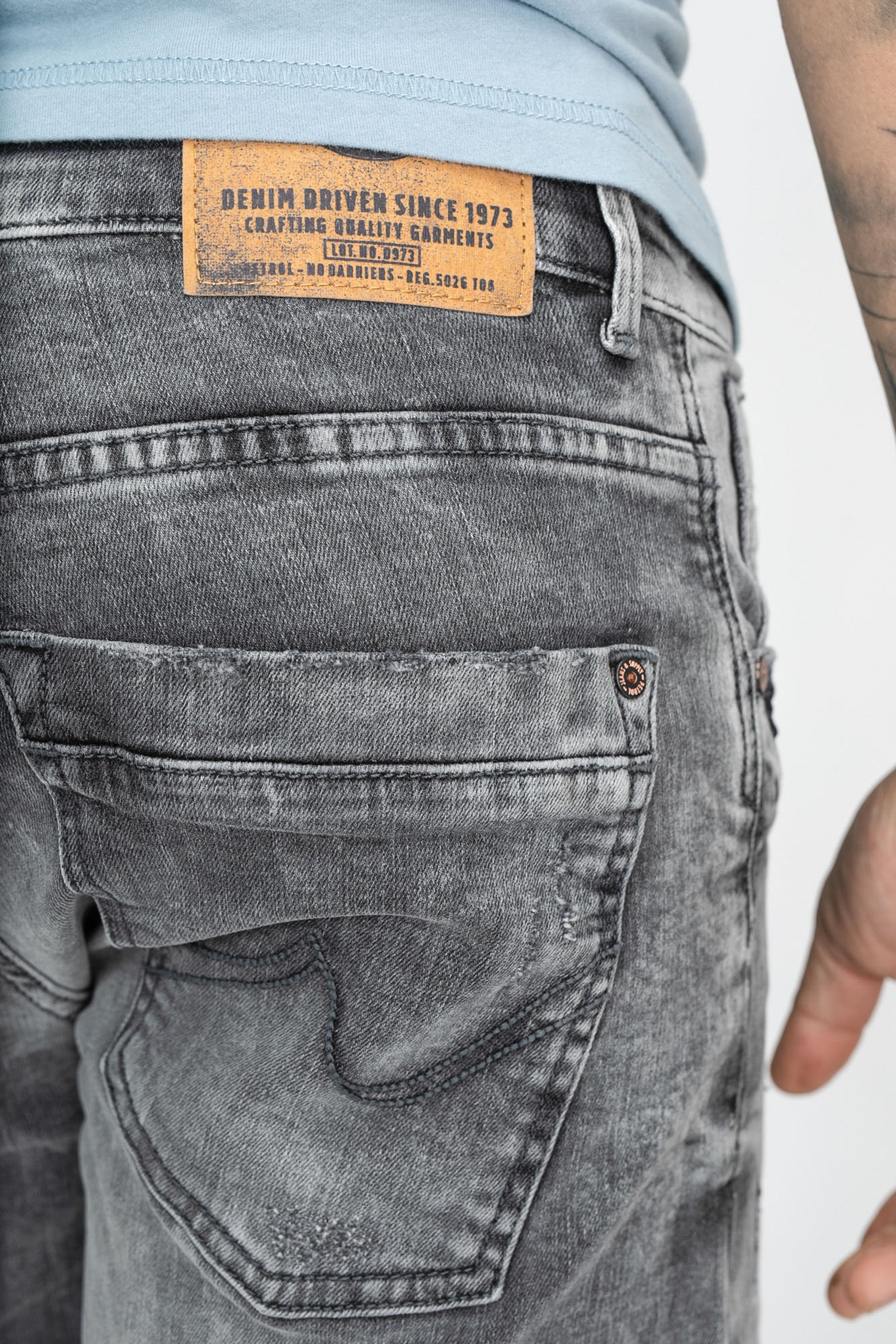 Short - dark blue denim - Image 8