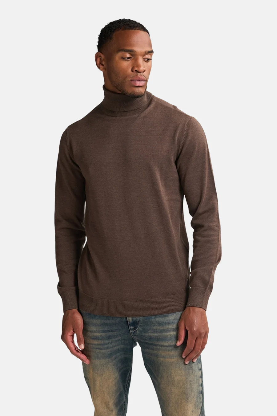 Pull met rolkraag - bruin