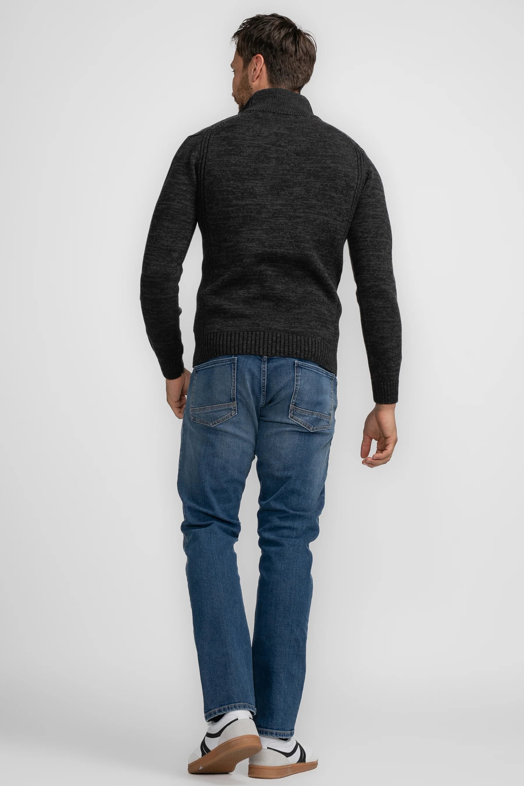 Pull met ronde hals - zwart - Image 3