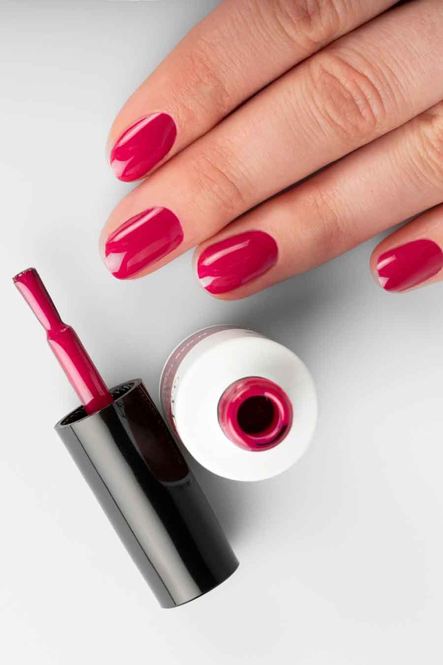 Gel Polish - FESTIVE FUCHSIA 6ml - Image 4