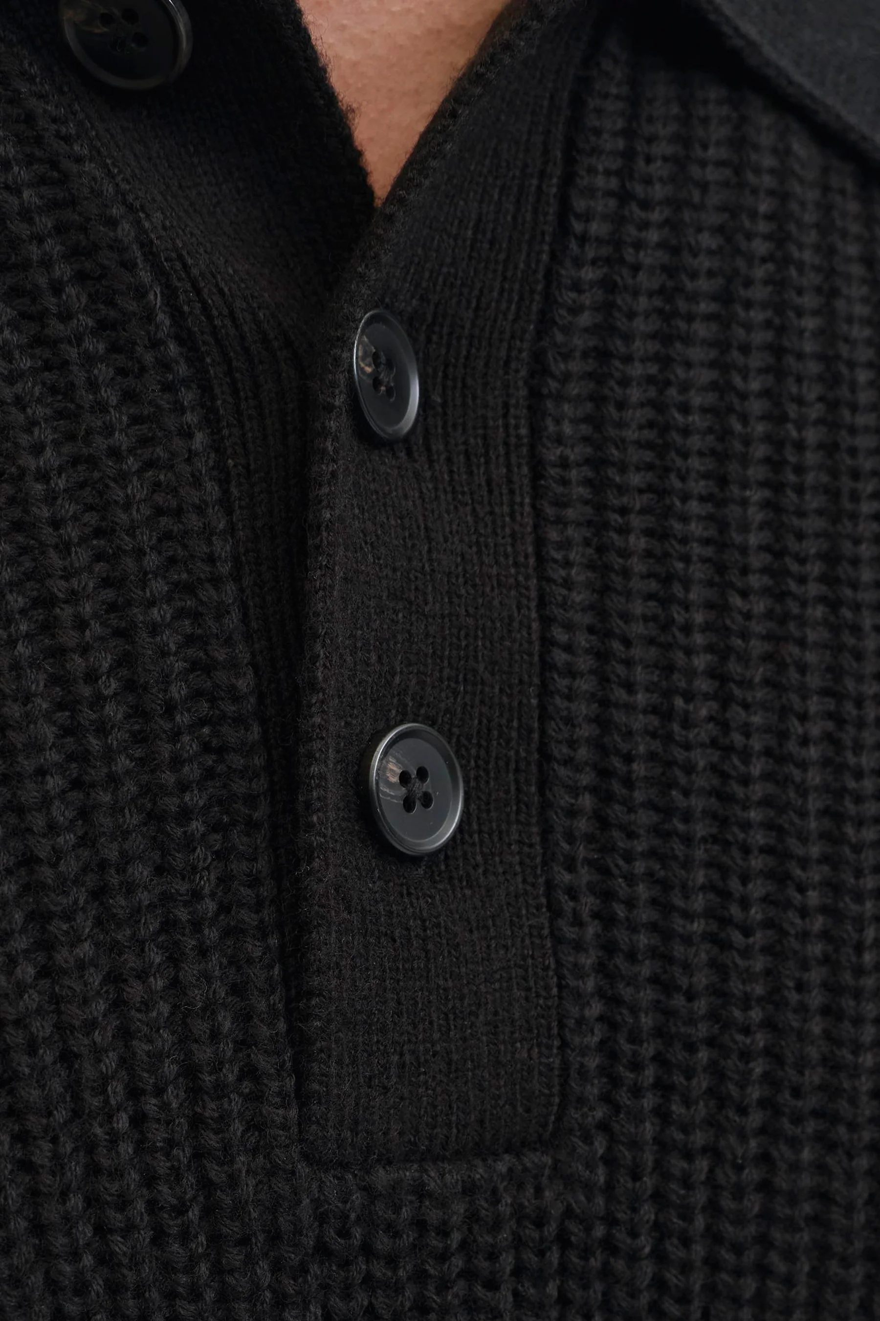 Pull met V-hals - zwart - Image 5