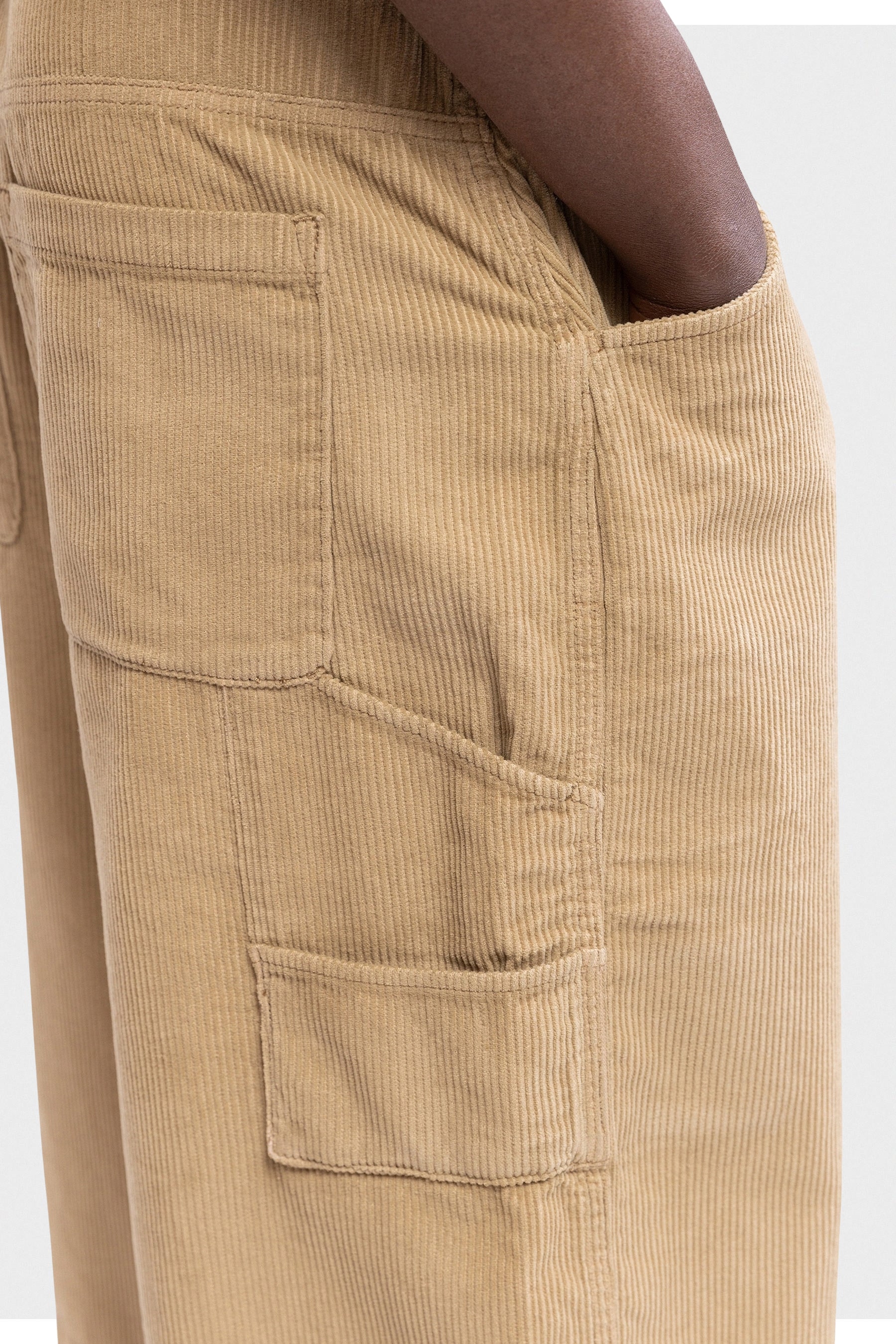 Short - beige - Image 5