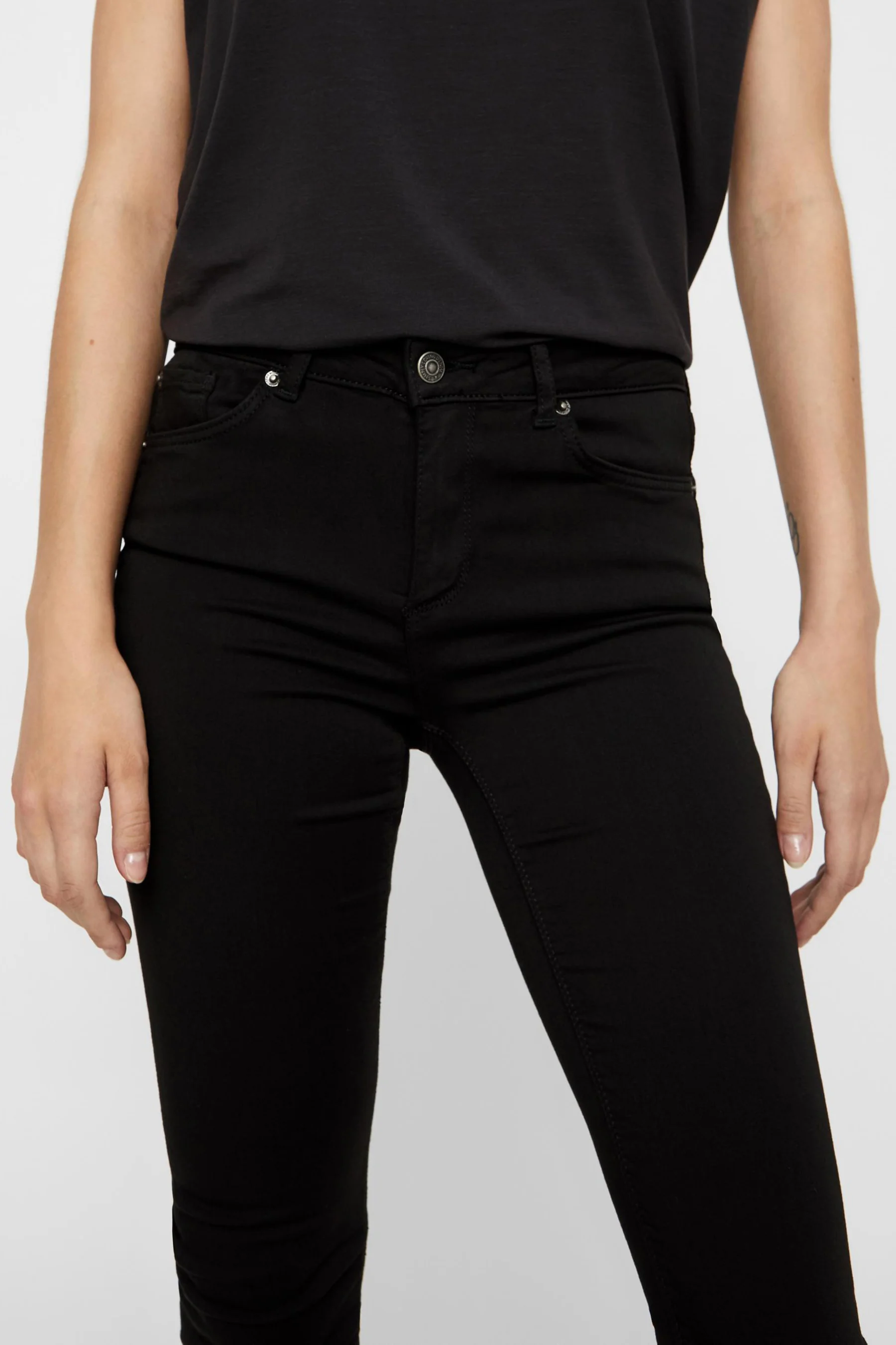 LUX - black denim - Image 3