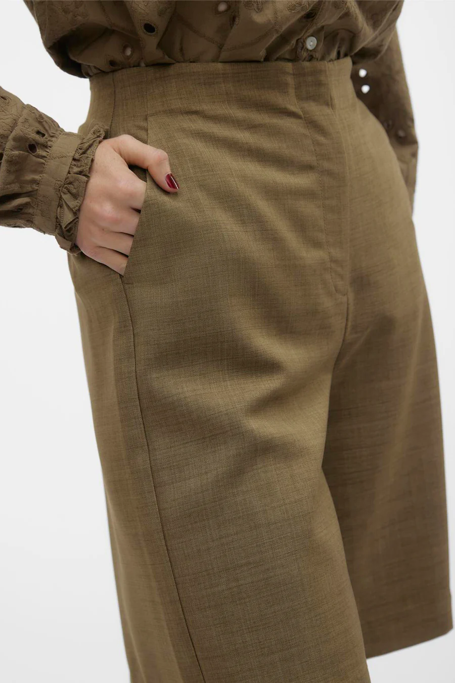 Short - bruin - Image 4