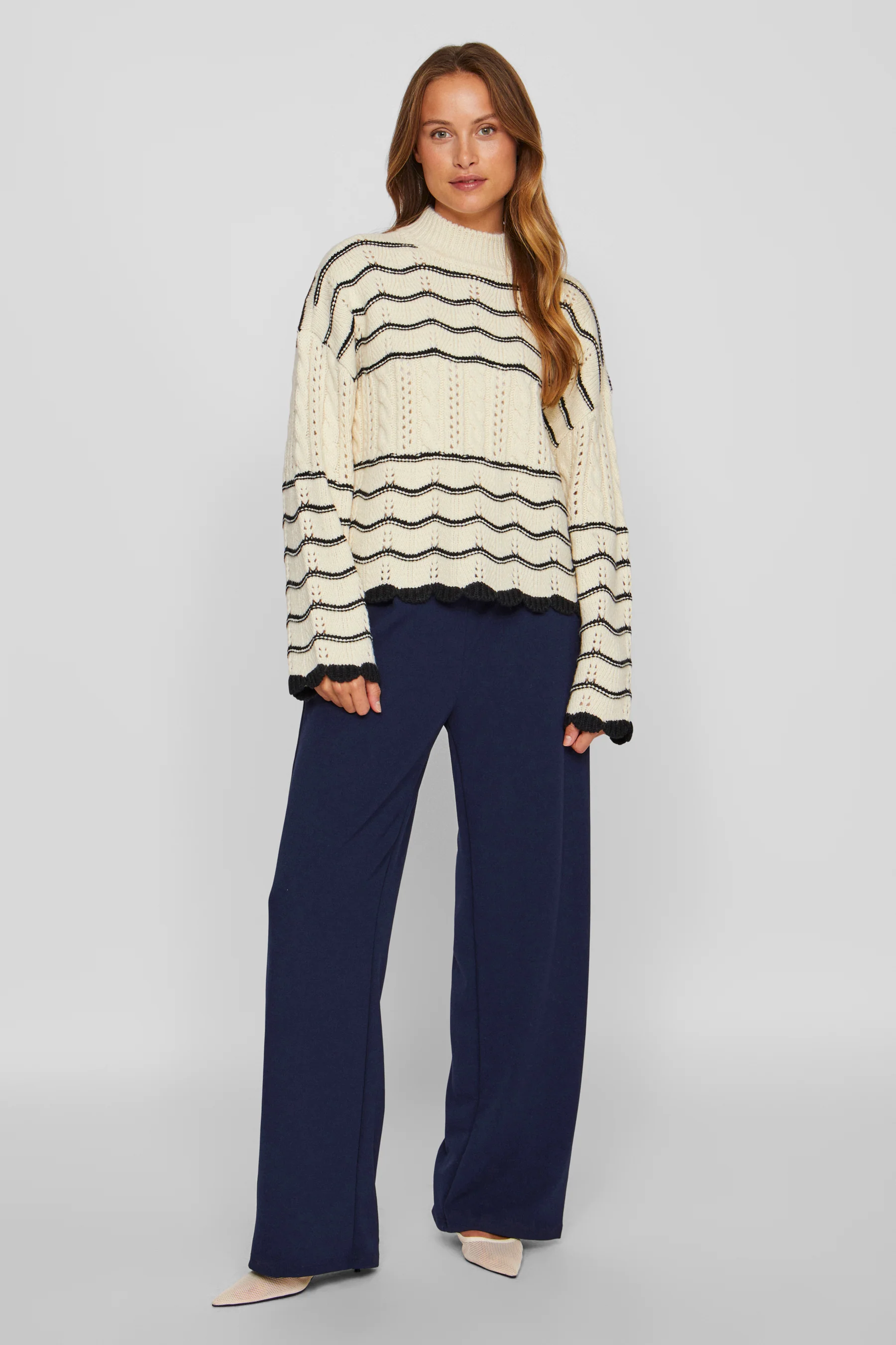 Pull met rolkraag - beige - Image 2